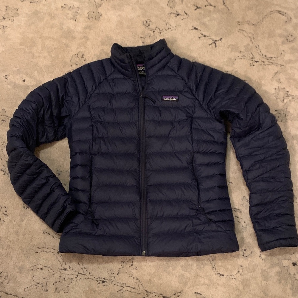 Patagonia Women's Dark Blue Puffer Jacket